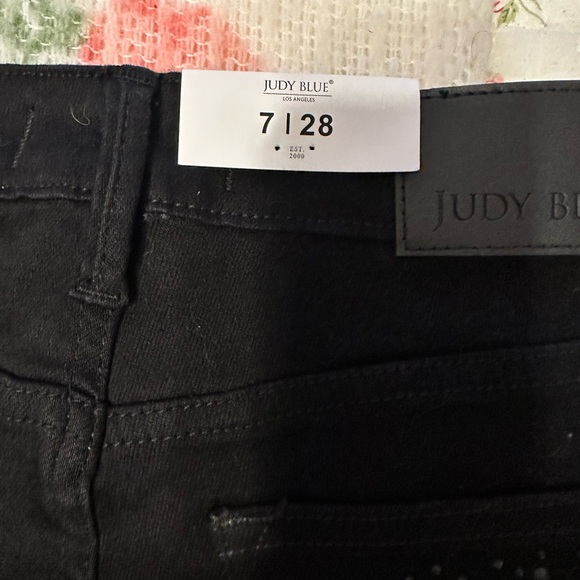 Judy Blue Rhinestone Jeans 7/28 - Picture 8 of 9